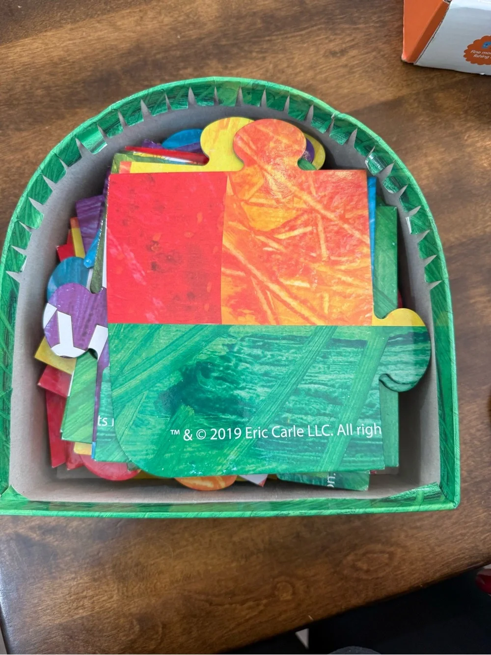 The Very Hungry Caterpillar Rainbow Floor Puzzle – Multicolor Eric Carle